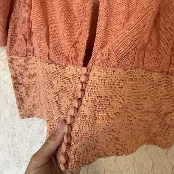 Free People Heartstrings Summer Puff Sleeve Crop Top Peach Sz XS - Picture 10 of 11